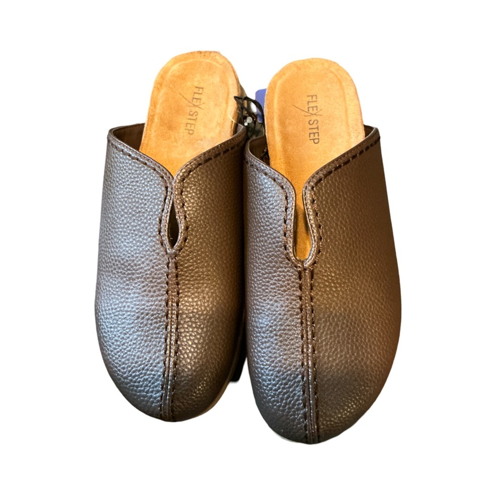 Flex Step Women’s Brown Slip On Shoes Size 7 NWT MSRP $50